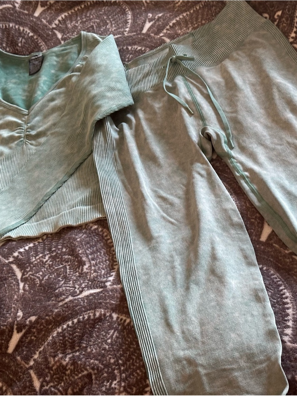 Ribbed Sage Green active wear